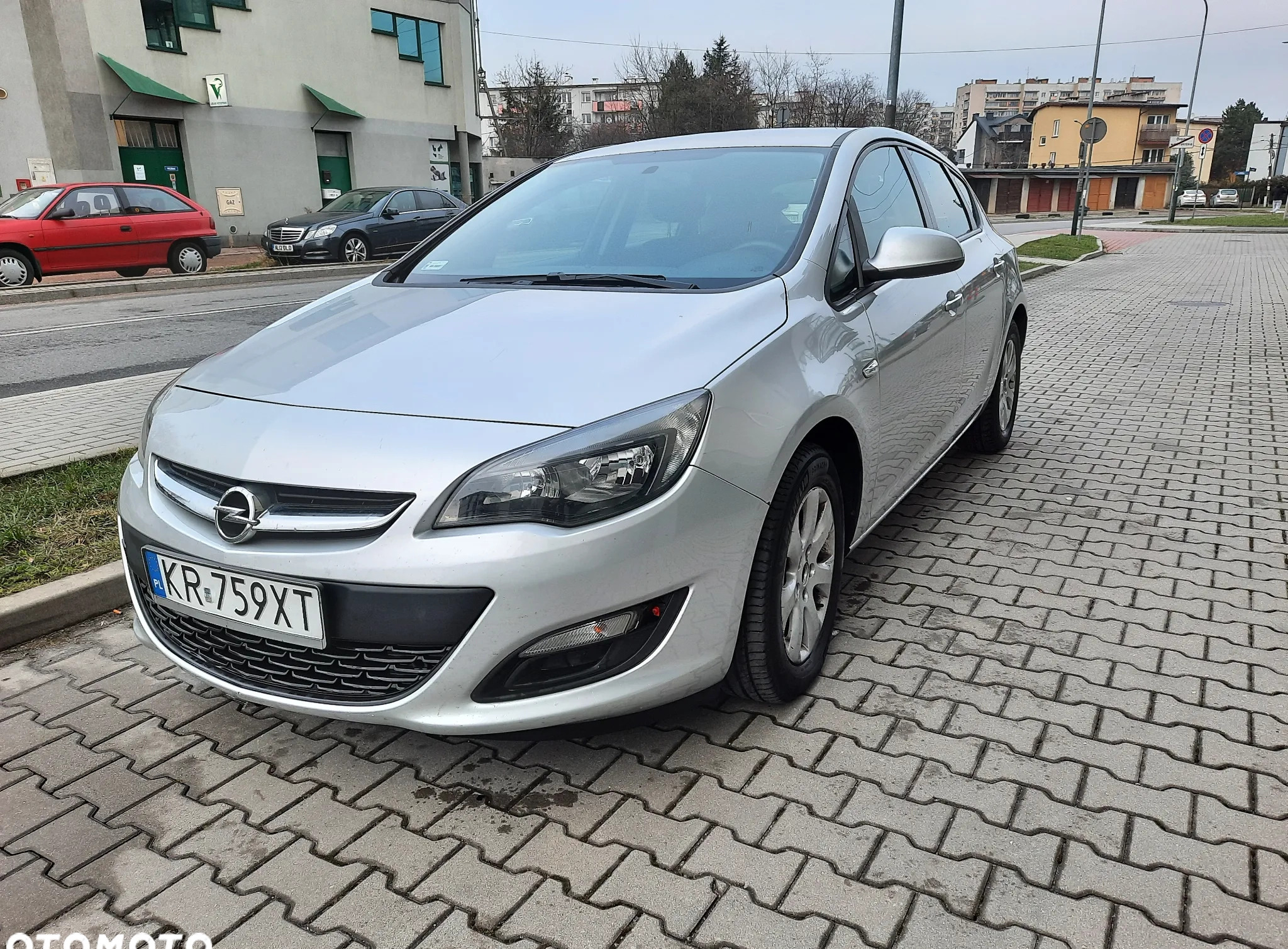 Opel Astra cena 24900 przebieg: 188000, rok produkcji 2014 z Kraków małe 11